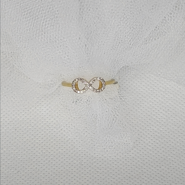 Ladies Diamond Infinity Ring 10k